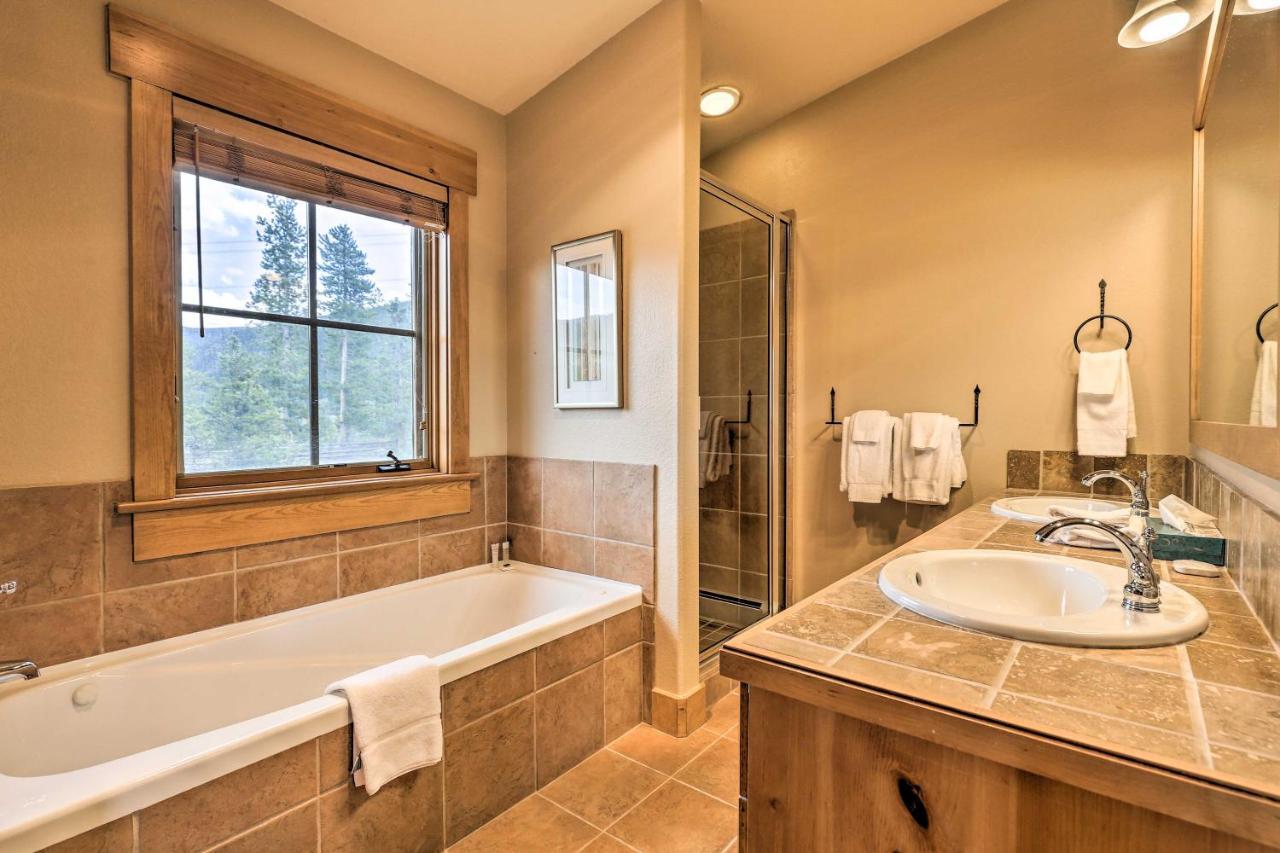 Keystone Condo On Golf Course With Mountain View Extérieur photo